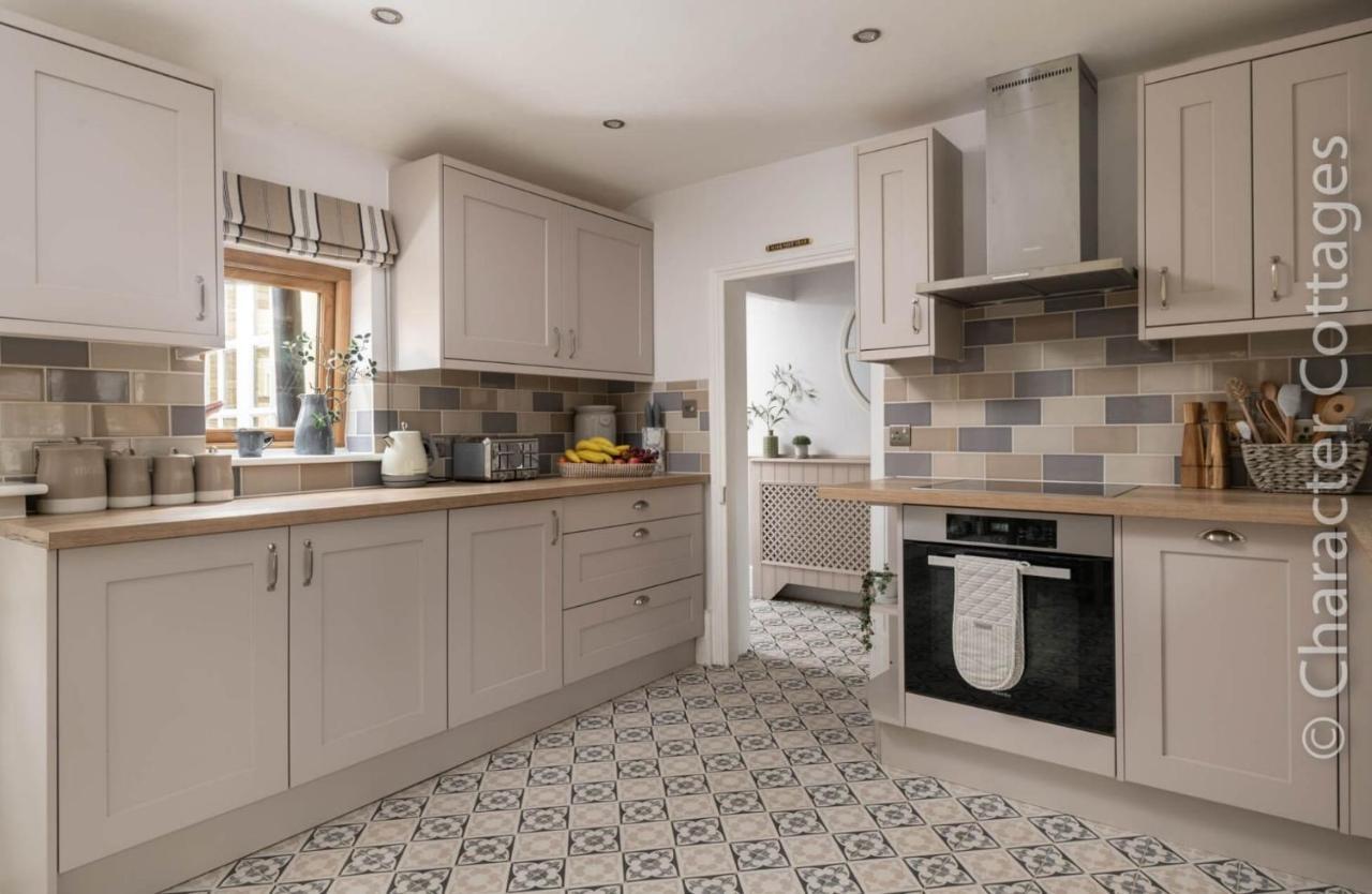 Cotsall House Broadway  Esterno foto